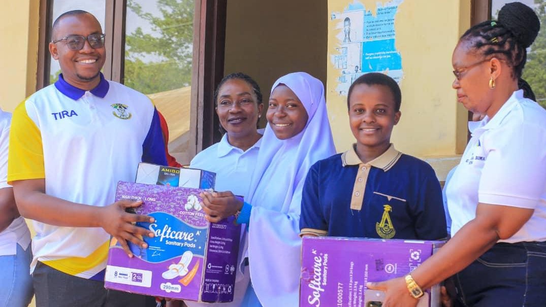TIRA Cares: CSR Initiative Supports Girls Through Insurance Education and Menstrual Health