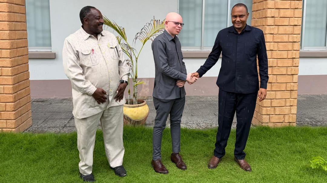 Ni vipi ujumuishaji wa watu wenye mahitaji maalumu unawezekana katika bima? 